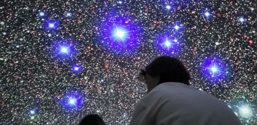Das Universum zu Gast am GBG – Ein Schulplanetarium in unserer Sporthalle